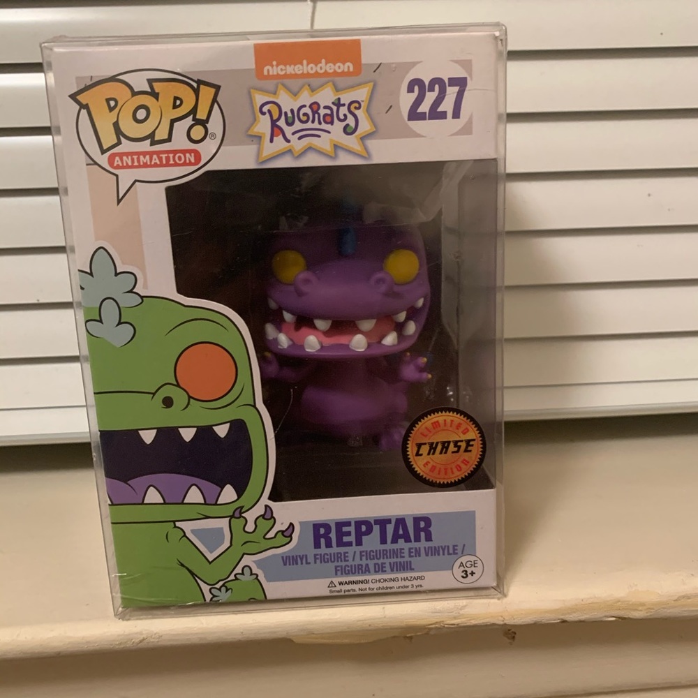 Pop figure reptar